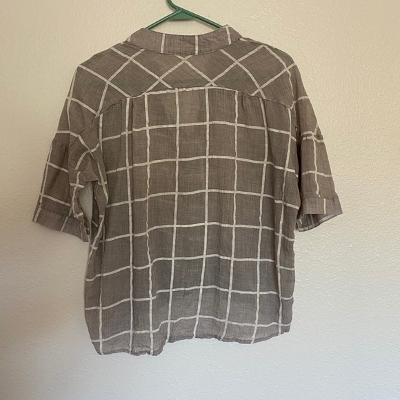 Geometry Top - Picture 2 of 4